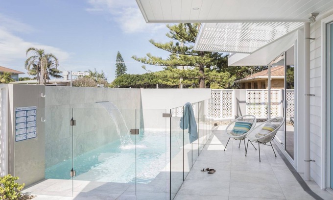 Lennox Head House | Paddle on Seven Mile