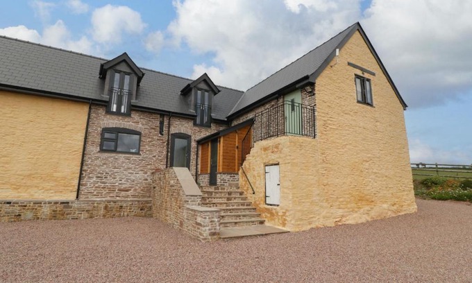 Hereford House | Palace Farmhouse