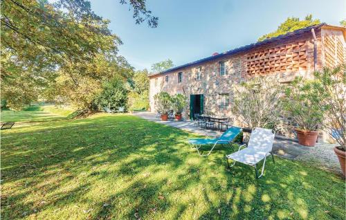 Capannori Apartment | Paladino 2