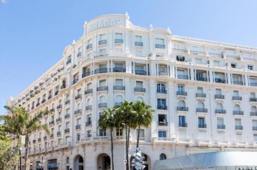 Cannes City Centre Apartment | PALAIS MIRAMAR CROISETTE APART 1 MIN CARLTON