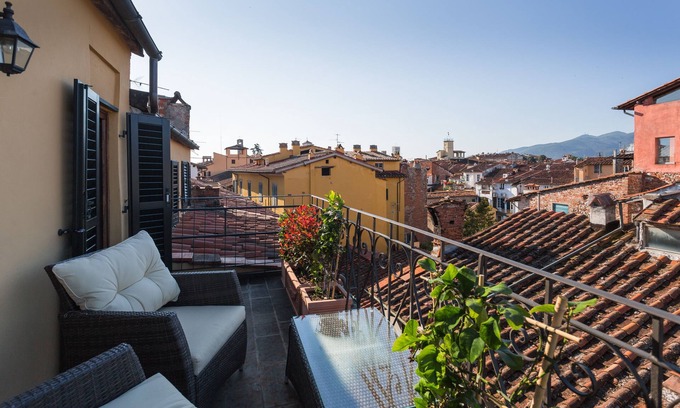 Lucca Historical Center Hotel | Palazzo Alexander Hotel