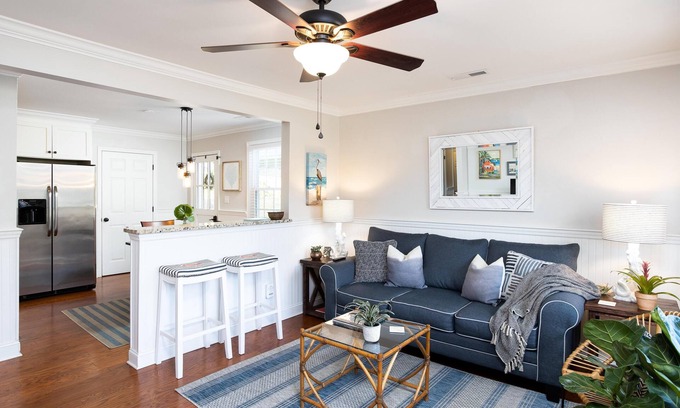 Charleston House | Palm Key - A Cozy Coastal Cottage