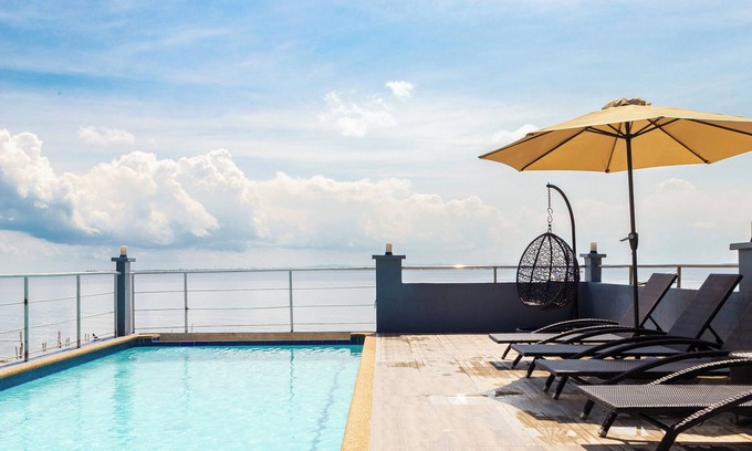 Punta Engano Hotel | Palmbeach Resort & Spa, Mactan