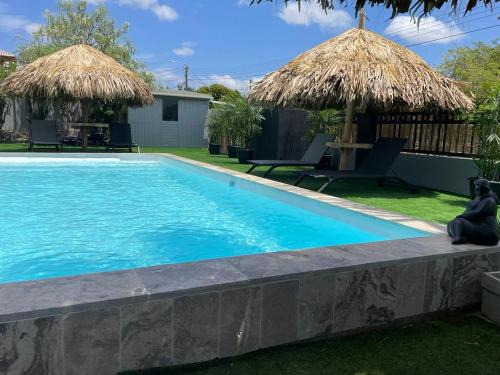 Balashi Apartment | Palmhouse Apartments Aruba 1- 4 persons