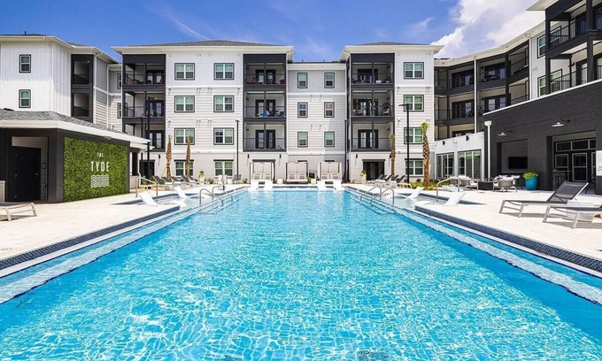 Panama City Beach Condo | Panama City Beach Oasis - Modern 2BR Retreat Near Beach & Attractions