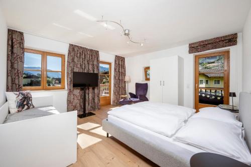 Werfen Apartment | Panorama Mountain & Castle View Apartment D'Fidlerin Salzburg