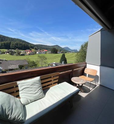 Hof bei Salzburg Apartment | PanoramaVista
