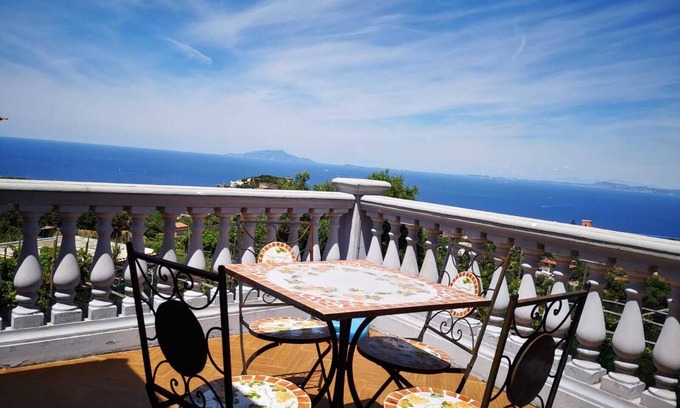 Schiazzano House | Panoramic penthouse with sea view terrace on the Gulf of Naples with SWIMMING POOL