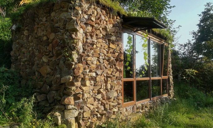 Khelvachauri House | Panoramic sea view tiny house with a lawn