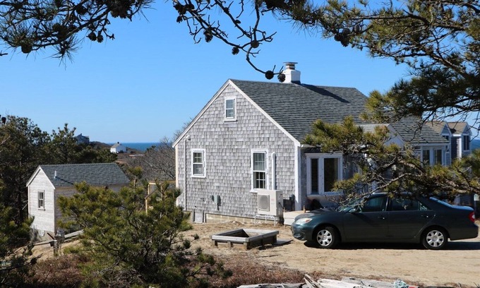 Wellfleet Cottage | Panoramic Water Views with Beautiful Sunsets