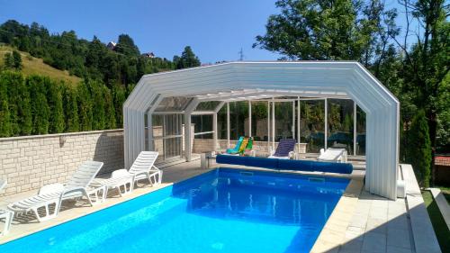 Ravna Gora Hotel | Pansion Bijela Ruža - a la carte
