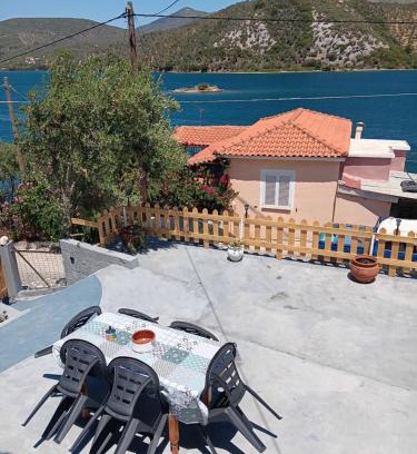 Mytilene Apartment | Pansofia