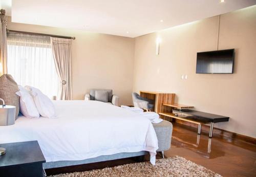Greater Johannesburg Metropolitan Area House | Paradise Home Guesthouse