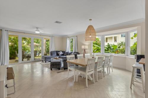 Paradise Island House | Paradise Six