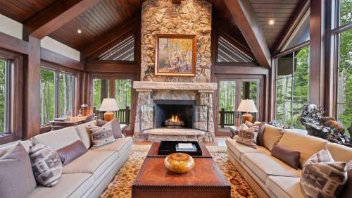 Avon House | Paragon