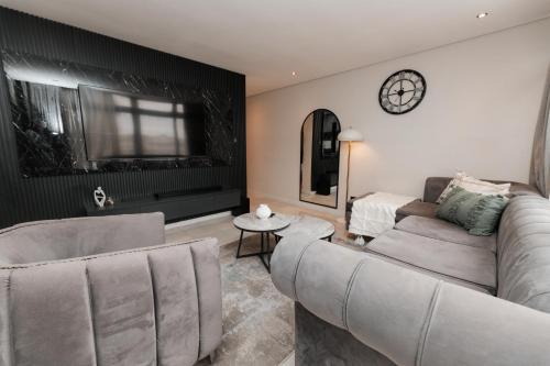 Houghton Estate Apartment | Paramount Houghton Estate