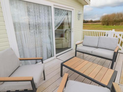 Amroth House | Park Lane