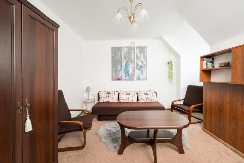 Sielce Apartment | Park Promenada Comfort Studio by BookingHost