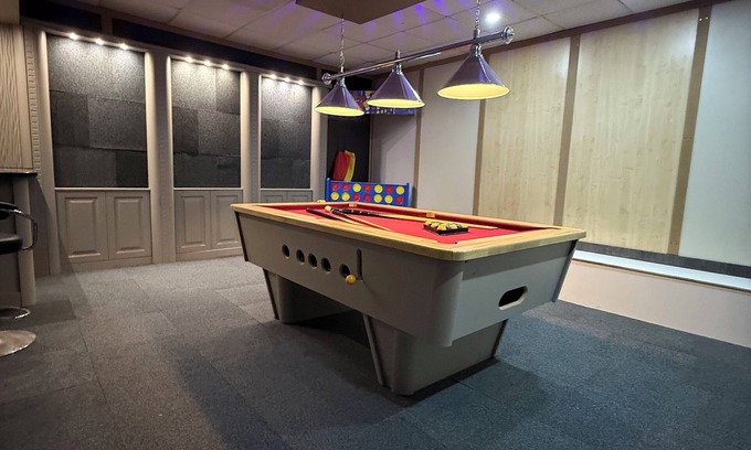Newcastle-upon-Tyne House | Partypad Newcastle - Have a Proper Party in Newacstle upon Tyne