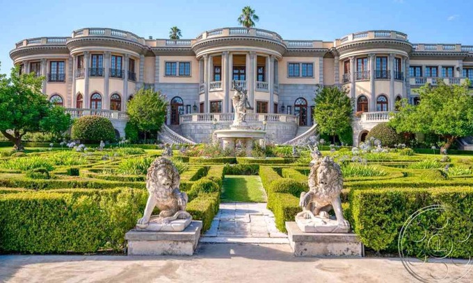 Pasadena House | Pasadena Palace