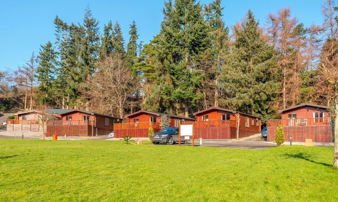 Bridgnorth House | Pass the Keys | Astbury Falls Escape – A Tranquil Stay in Nature