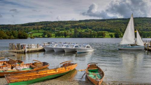 Penny Bridge House | Pass the Keys Cosy 2 bedroom cottage near Coniston water