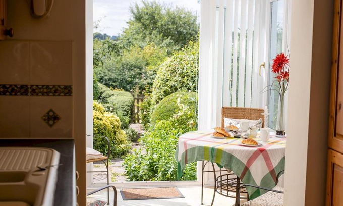Ludwel House | Pass the Keys Cosy cottage with views over the Shropshire hills