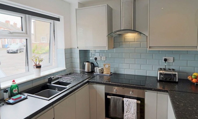 Derby House | Pass the Keys | Stylish Home With Off Road Parking For 2 Cars