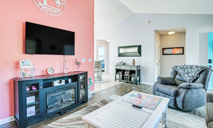 Myrtle Beach House | Patio, Yard & Lake Views: Home in Myrtle Beach!