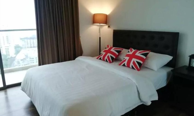 Pratumnak Hill Apartment | Pattaya Sea View Studio - Best Location