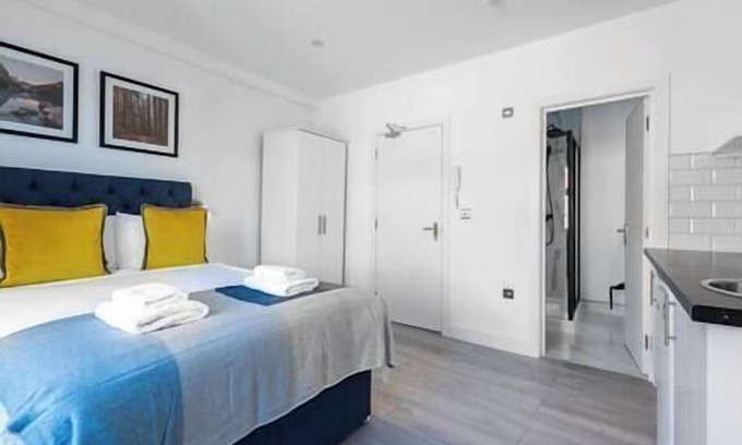 Colville Apartment | PBC | Studio Apartment in Richmond (RICH1)
