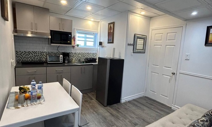 Quartier 5-4 Apartment | Peace and quiet in Quebec City - Furnished loft, all inclusive!