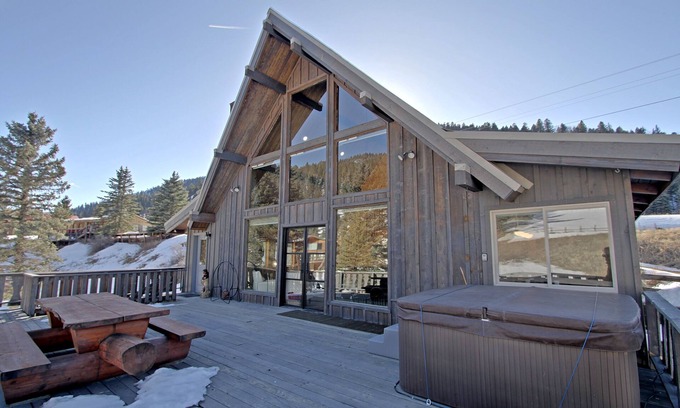 Taos Ski Valley Cabin | Peace Like a River Mountain Home Cabin - Red River, New Mexico, Hot Tub Optional