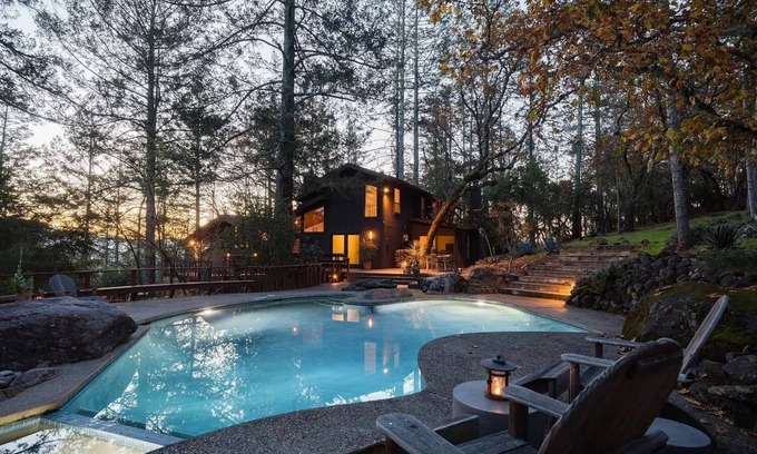Santa Rosa House | Peaceful 10 acre nature retreat nestled in the treetops of Sonoma