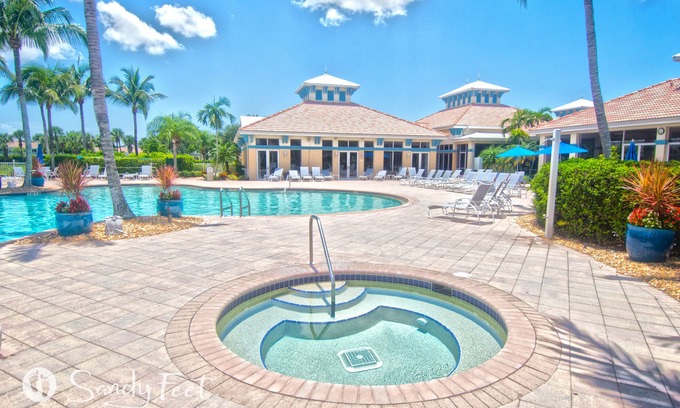 North Naples Condo | Peaceful 1st Floor 30Day Min - 10% Off>60Days, 20% Off>90Days, 30% Off>120 Days