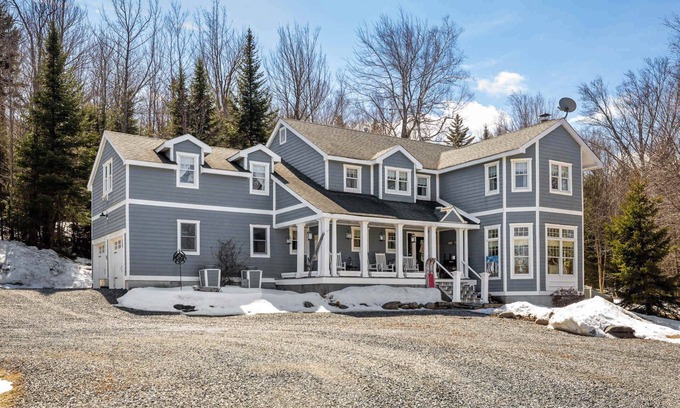 Windham House | Peaceful 5-BR Escape Near Stratton