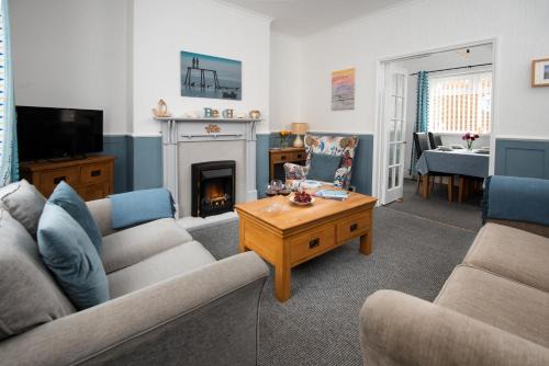 Woodhorn House | Peaceful Coastal Home in Northumberland we are Pet Friendly Nov to Mar