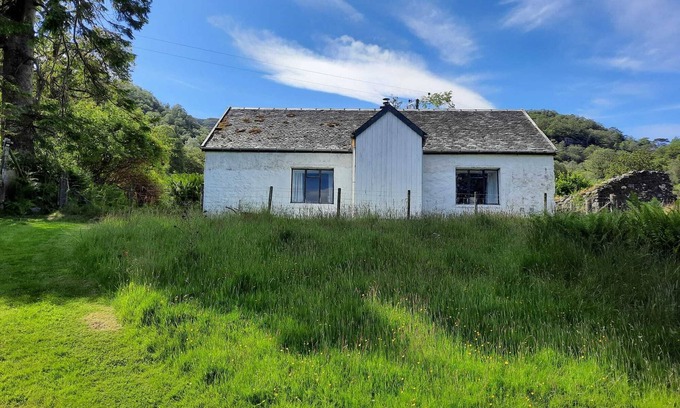 Tighnabruaich Cottage | Peaceful cottage in stunning rural Argyll