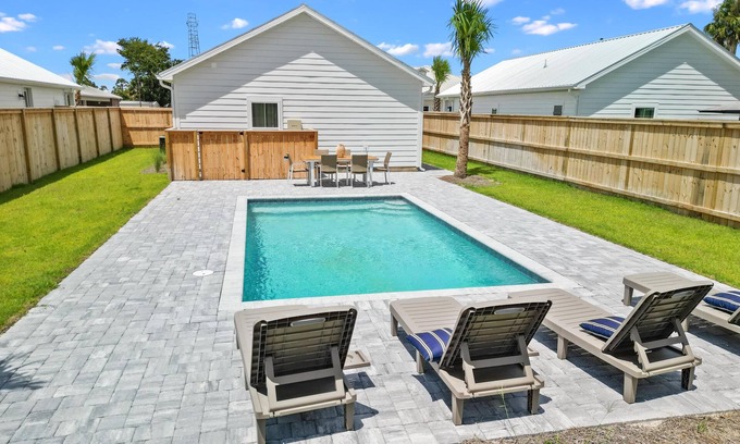 Port St. Joe Cottage | Peaceful Cottage | Private Pool | Near Marina and Bay | Boat Parking