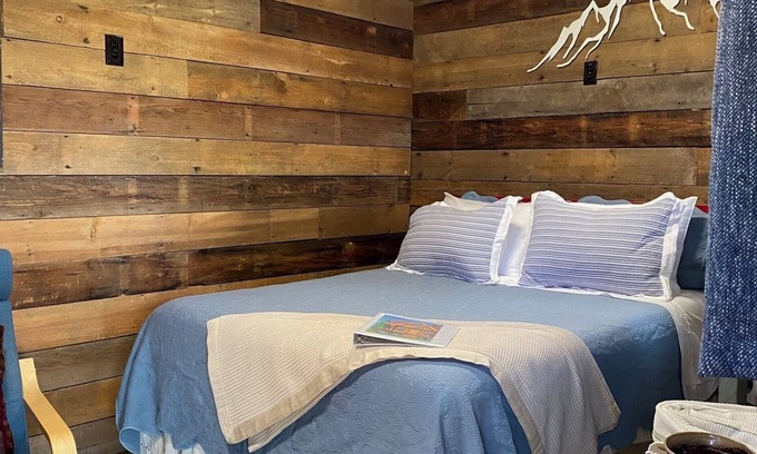 Coeur d'Alene Cabin | Peaceful cozy cabin in Coeur d'Alene
