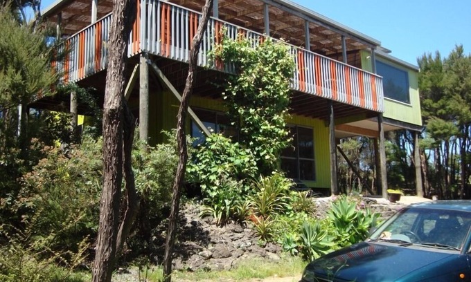 Doubtless Bay House | Peaceful Environment with ocean views
