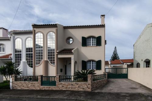 Mosteiros House | Peaceful Retreat