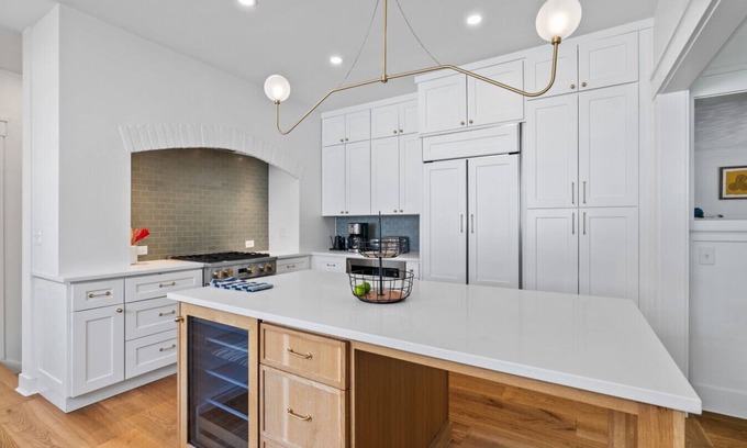 Manito House | Peaceful South Hill Retreat near Manito & Downtown