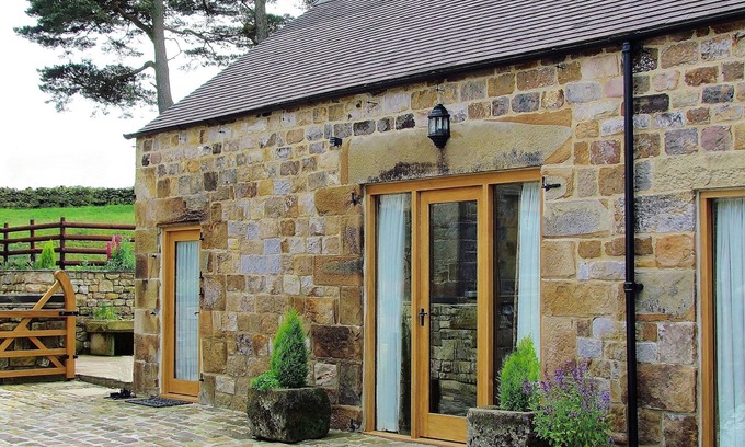 Longnor House | Peak District cottage, lovingly converted, peaceful, luxurious, family-friendly