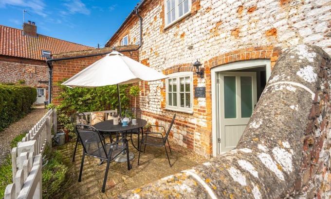 Holme House | Pear Tree Cottage 2