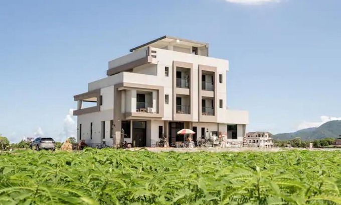 Dongshan House | Pearl 150
