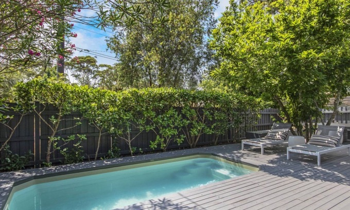 Pearl Beach House | Pearl Beach House - Pool & WIFI available