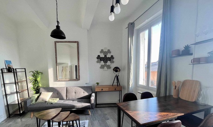 Notre-Dame du Mont Apartment | Pearl of love 2 steps from the heart of Marseille