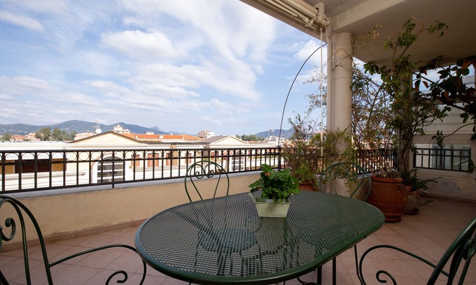 Olbia Apartment | Pedra Mendalza Apartment by Wonderful Italy