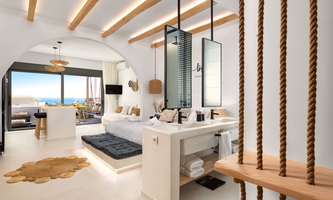 Pefkos Apartment | Pefkos Allure Luxury Suites with an outdoor Jacuzzi